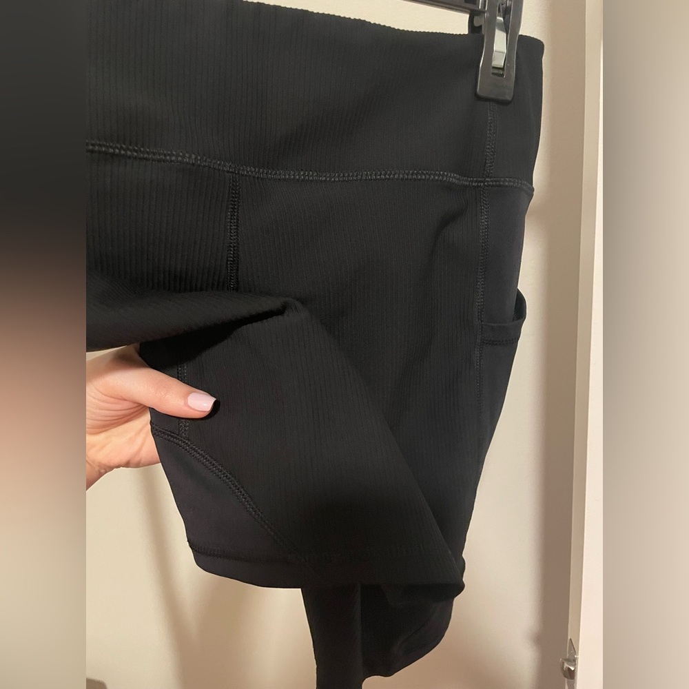 Champion Women's Black Ribbed Biker Shorts - Picture 6 of 7
